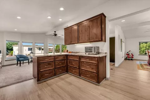 4785 Underwood Dr, Redding, CA 96003 photo 14