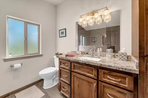 4785 Underwood Dr, Redding, CA 96003 photo 19