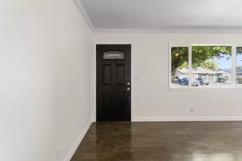 2269 Corona St, Redding, CA 96002 photo 14