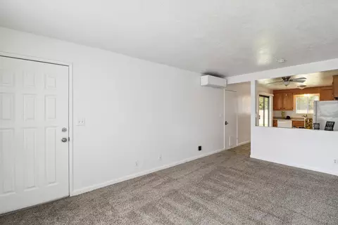 2548 Saturn, Redding, CA 96002 photo 4