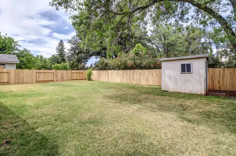2548 Saturn, Redding, CA 96002 photo 24