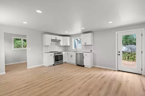 Living - 2415 West St, Redding, CA 96001 photo 1 of 2