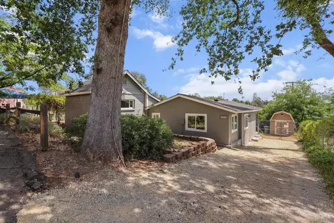 Exterior - 2415 West St, Redding, CA 96001 photo 5 of 5