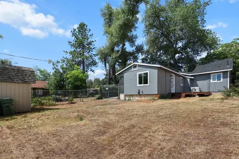 Exterior - 2415 West St, Redding, CA 96001 photo 2 of 5