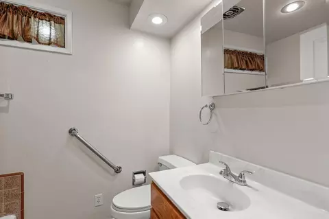 953 Camino Ct, Redding, CA 96002 photo 18