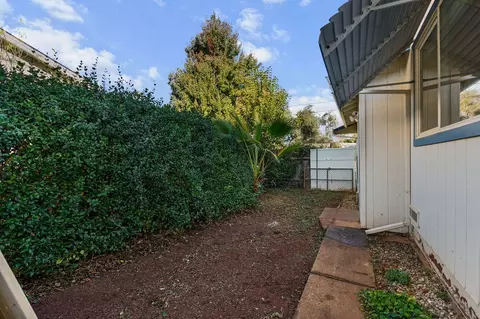 953 Camino Ct, Redding, CA 96002 photo 29