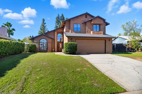 Exterior - 550 Armando Ave, Redding, CA 96003 photo 2 of 7