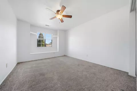 Bedroom - 550 Armando Ave, Redding, CA 96003 photo 3 of 6