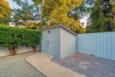 Exterior - 2945 Mahan St, Redding, CA 96001 photo 23 of 41