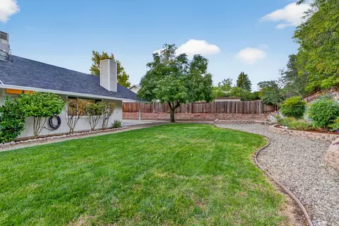 1346 Minder Dr, Redding, CA 96003 photo 28