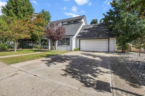 404 Woodhill Dr, Redding, CA 96003 photo 30