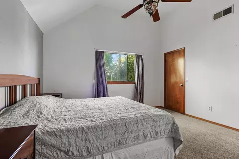 404 Woodhill Dr, Redding, CA 96003 photo 15