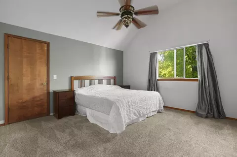 404 Woodhill Dr, Redding, CA 96003 photo 13