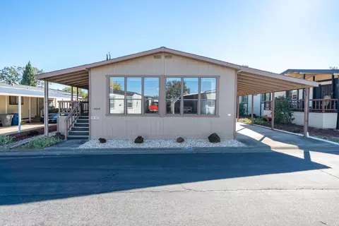 4649 Underwood Dr, Redding, CA 96003 photo 2