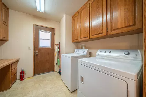 4649 Underwood Dr, Redding, CA 96003 photo 33