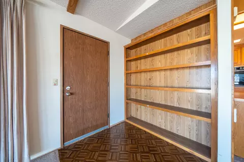 4649 Underwood Dr, Redding, CA 96003 photo 9
