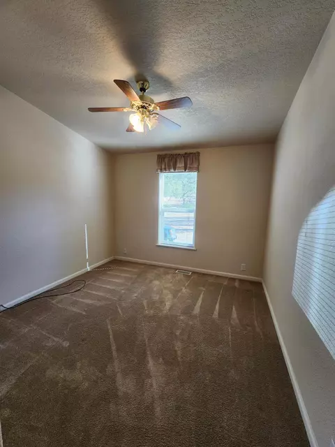 13940 Down Pages Ln, Redding, CA 96003 photo 17