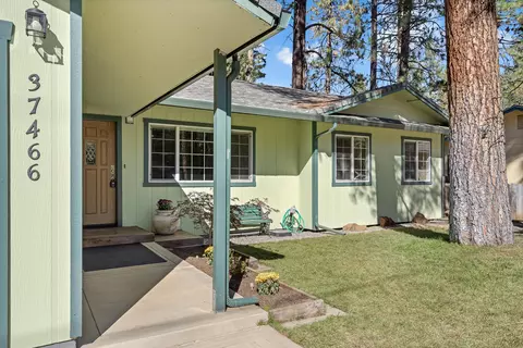 37466 Mountain View Rd, Burney, CA 96013