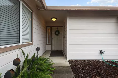Other - 894 Montcrest Dr, Redding, CA 96003 photo 4 of 16