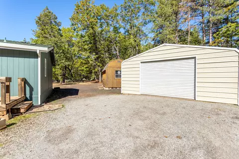 Exterior - 29282 Laurel Tree Ln, Shingletown, CA 96088 photo 4 of 6
