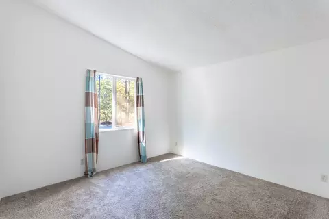 Bedroom - 29282 Laurel Tree Ln, Shingletown, CA 96088 photo 2 of 3