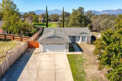 60 Ortega Ct, Redding, CA 96003