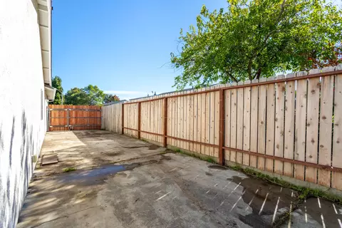 Exterior - 60 Ortega Ct, Redding, CA 96003 photo 6 of 7