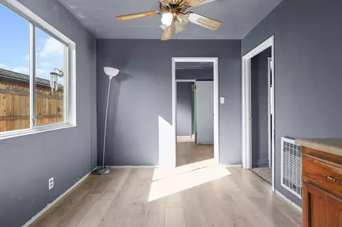2399 Jonquil Way, Redding, CA 96002 photo 11