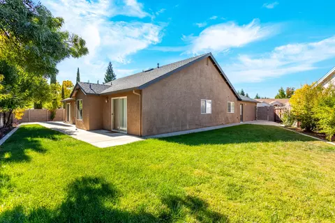 2925 Aspen Glow Ln, Redding, CA 96001 photo 7