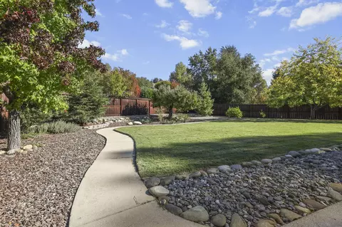 469 Tourmaline Way, Redding, CA 96003 photo 27