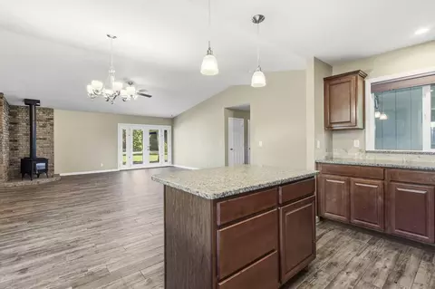 469 Tourmaline Way, Redding, CA 96003 photo 11