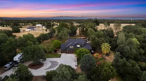 View/Area - 1355 Hope Ln, Redding, CA 96003 photo 1 of 3