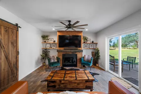 Living - 1355 Hope Ln, Redding, CA 96003 photo 2 of 2