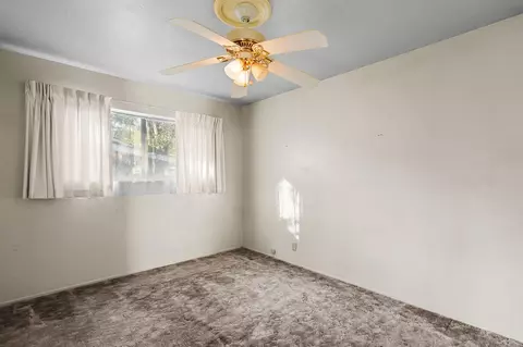 Bedroom - 2796 Kenco Ave, Redding, CA 96002 photo 8 of 10