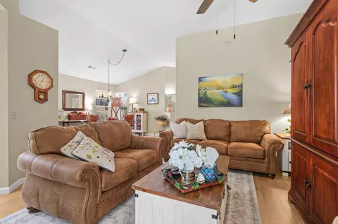 Living - 1156 Golden Gate Trl, Redding, CA 96003 photo 2 of 2
