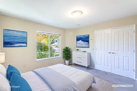 Bedroom - 4151 Saratoga Dr, Redding, CA 96002 photo 2 of 4