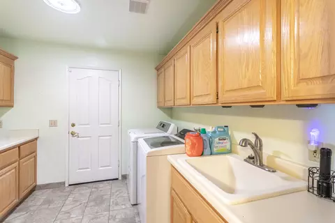 Other - 4151 Saratoga Dr, Redding, CA 96002 photo 4 of 6