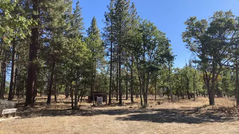 Exterior - 640-540 Iris Rd, Mcarthur, CA 96056 photo 9 of 13