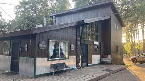 640-540 Iris Rd, Mcarthur, CA 96056