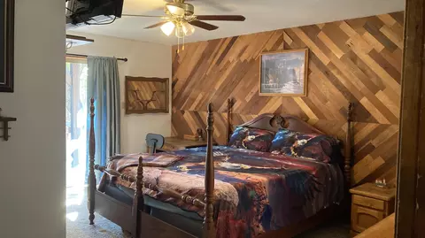 Bedroom - 640-540 Iris Rd, Mcarthur, CA 96056 photo 1 of 3