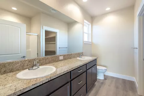 3218 Lowland Ave, Redding, CA 96002 photo 14