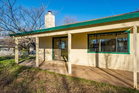 Exterior - 11519 Norton Ln, Redding, CA 96003 photo 17 of 25