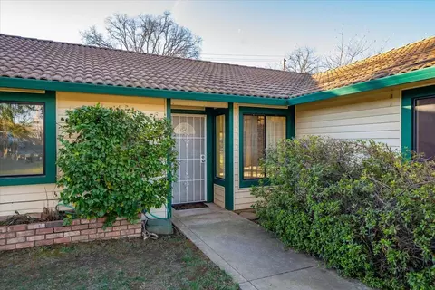 Exterior - 11519 Norton Ln, Redding, CA 96003 photo 8 of 25