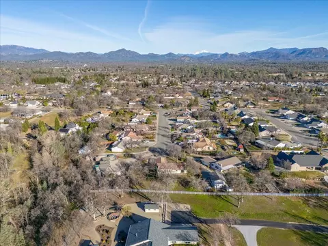 View/Area - 11519 Norton Ln, Redding, CA 96003 photo 12 of 12