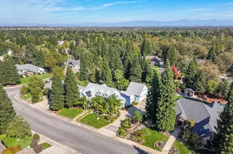 View/Area - 4813 St Charles Dr, Redding, CA 96002 photo 3 of 4