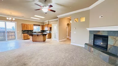 604 Durango Way, Redding, CA 96003 photo 6