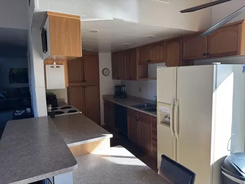 Kitchen - 315 Buckeye, Redding, CA 96003 photo 2 of 7
