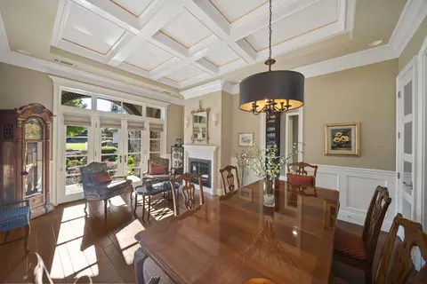 Dining - 19566 San Vincente Dr, Redding, CA 96003 photo 1 of 3