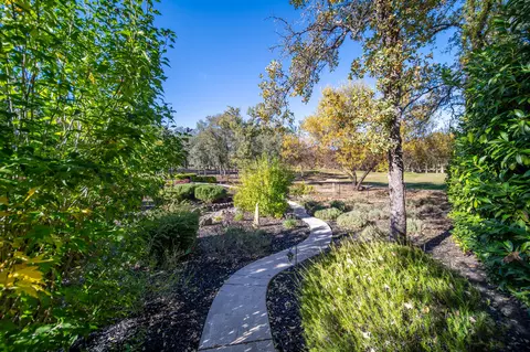 Exterior - 19566 San Vincente Dr, Redding, CA 96003 photo 11 of 16