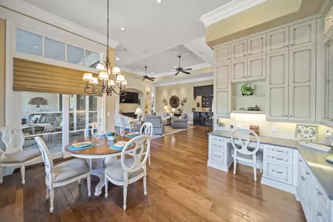 Dining - 19566 San Vincente Dr, Redding, CA 96003 photo 3 of 3